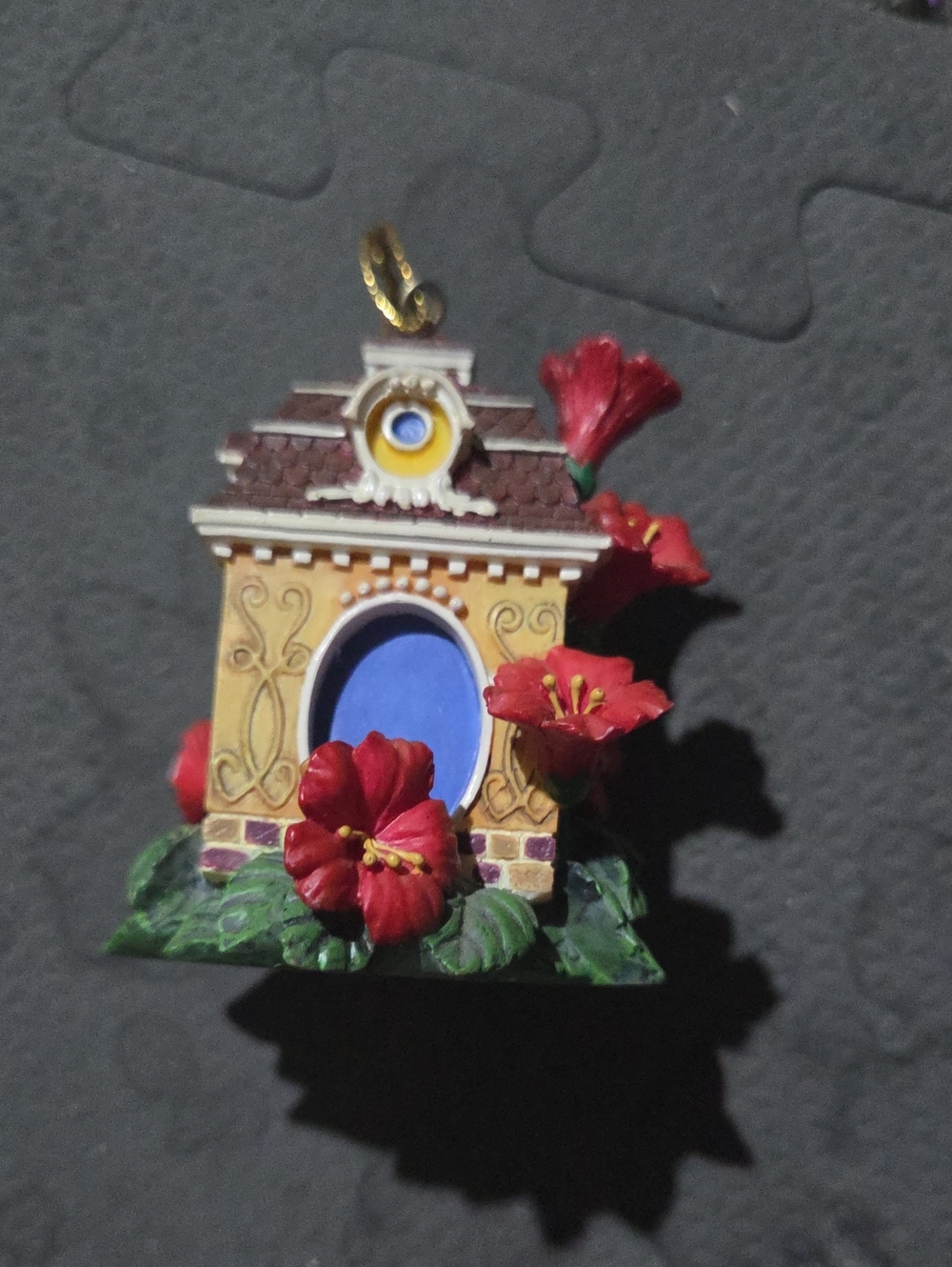 Home Holiday Floral Birdhouse Ornament – Red & Blue